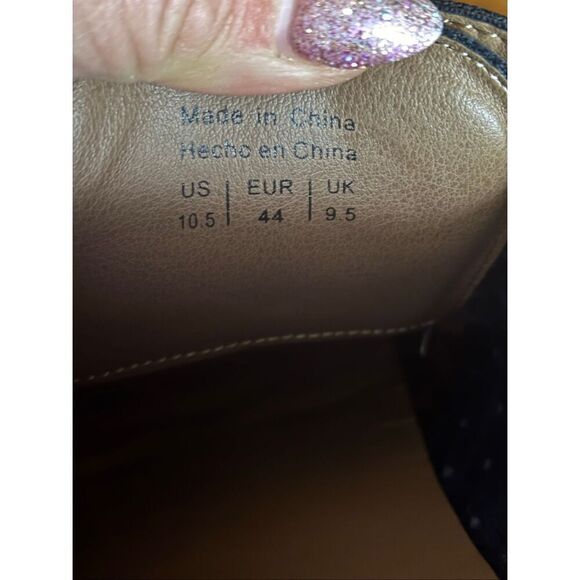 Men’s shoes